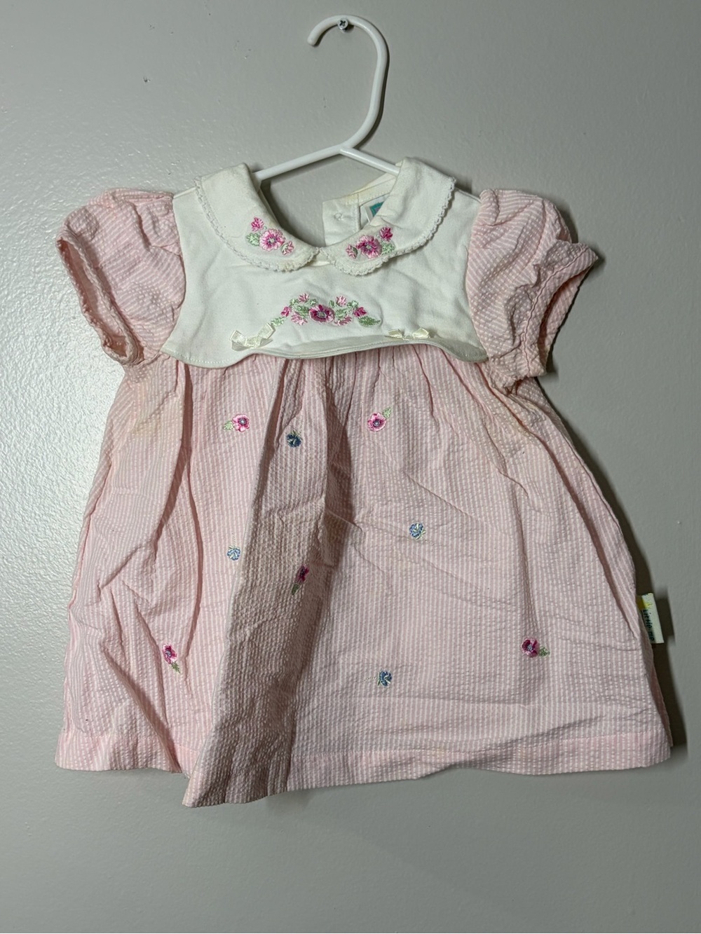 Vintage Girls Pink Embroidered Floral Dress size 9 months